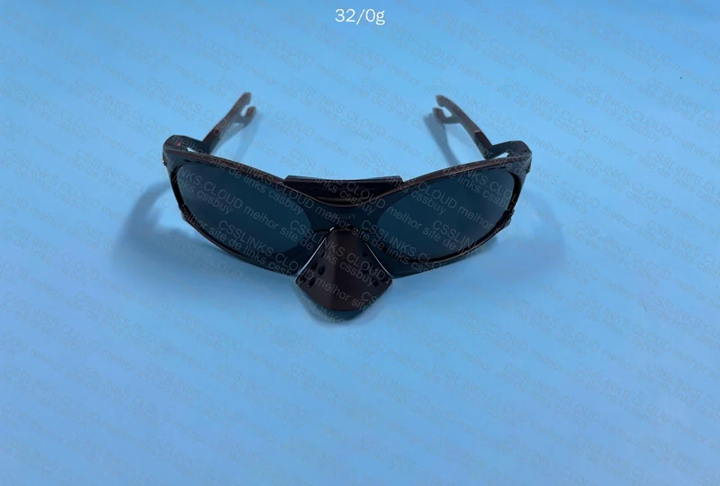Oakley Plantaris 2