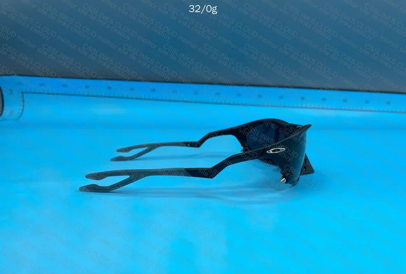 OAKLEY plantaris 3