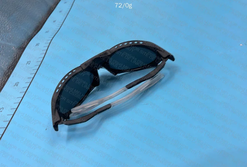 Oakley Plantaris