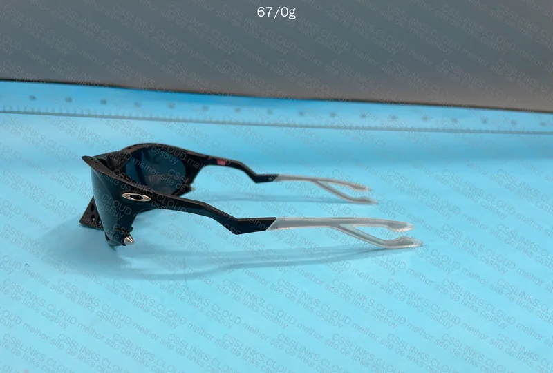 Oakley Plantaris 3