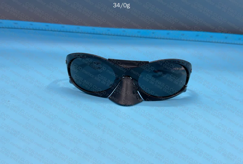 Oakley Plantaris 3