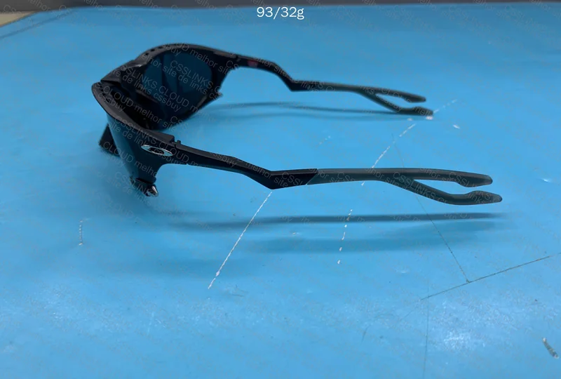 oakley plantaris