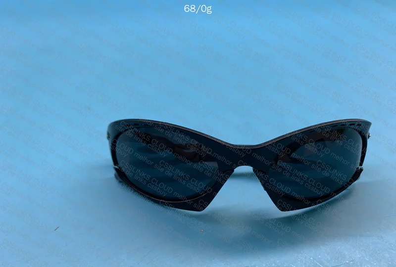 OAKLEY PLANTARIS