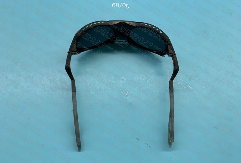 OAKLEY PLANTARIS 3