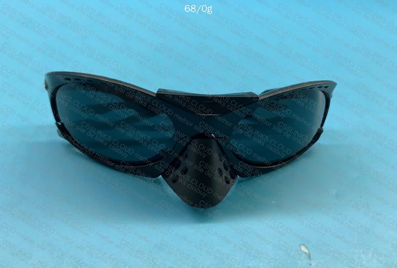 OAKLEY PLANTARIS 6