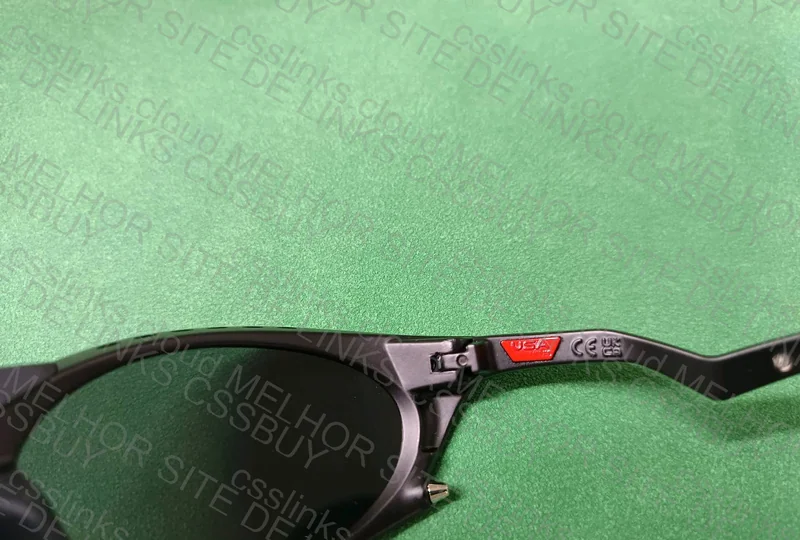 oakley plantaris