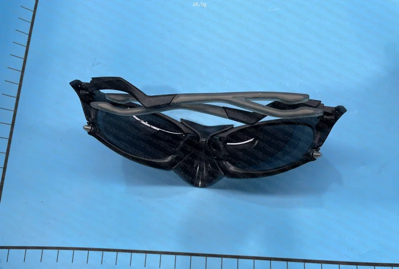 Oakley Plantaris 6
