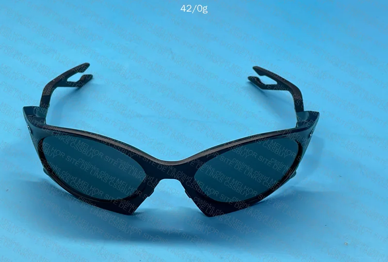 oakley plantaris