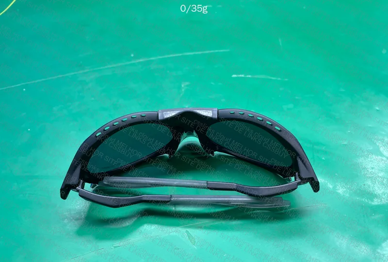 Oakley Plantaris