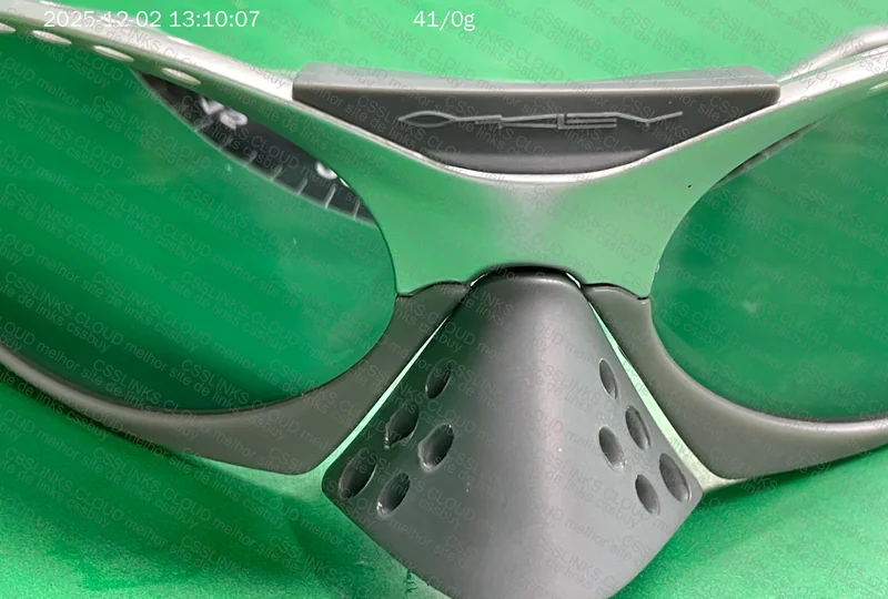 Oakley Plantaris