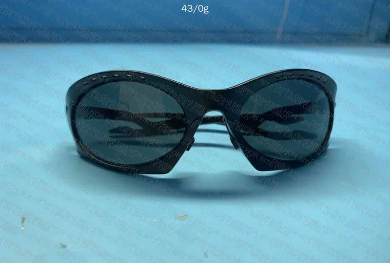 Oakley Plantaris 45y 3