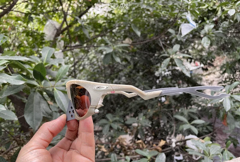 Oakley Plantaris C17 e C11 6