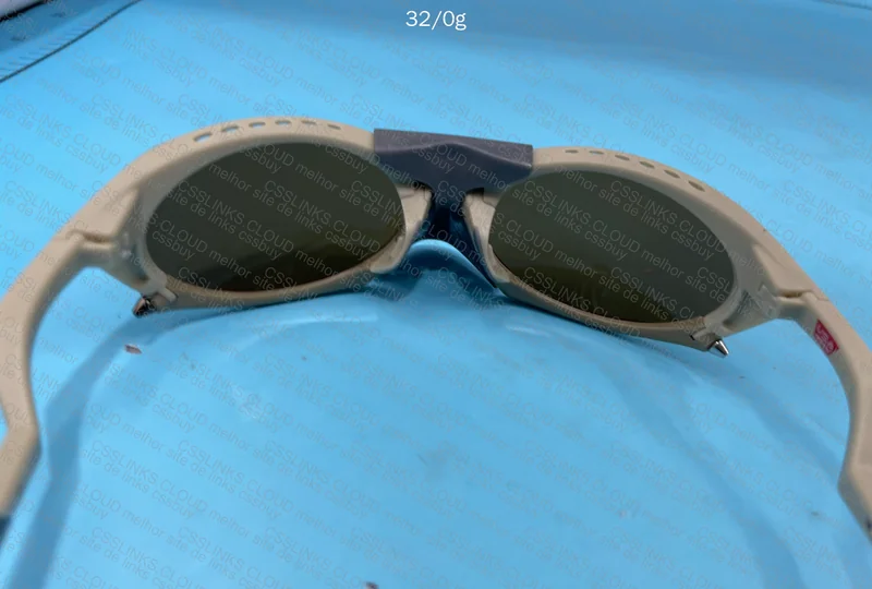 oakley plantaris cor: c17 3