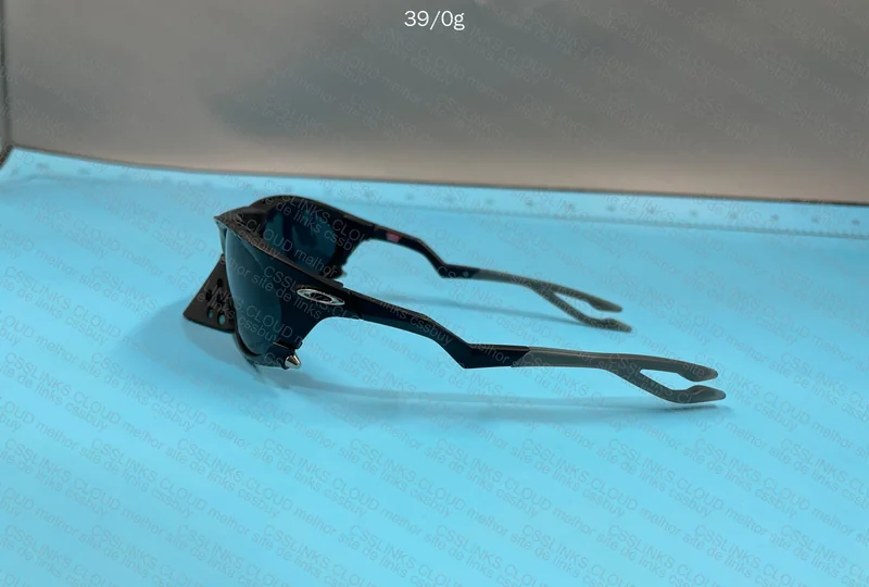 oakley plantaris gl? 3