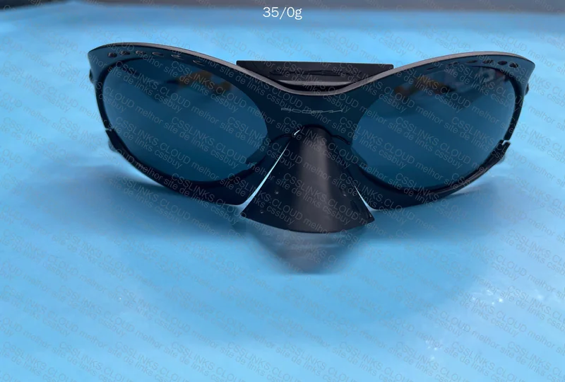 oakley plantaris gl? 9