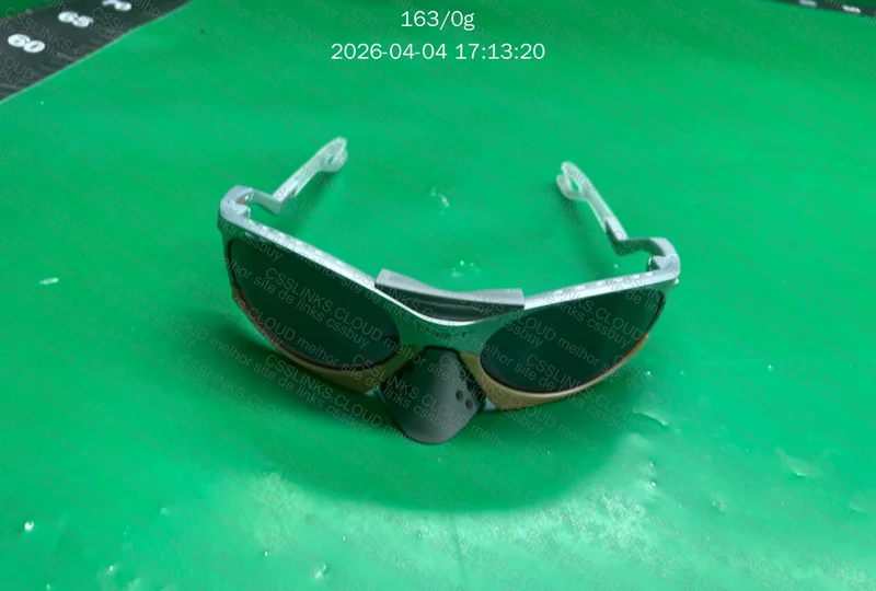 Oakley Plantaris Piet 4
