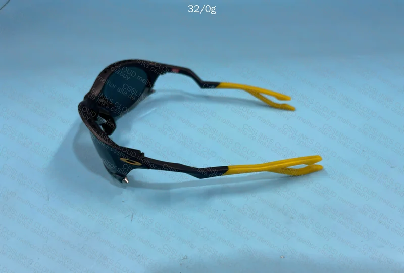 OAKLEY PLANTARIS PODPAH (sem o Podpah) 4