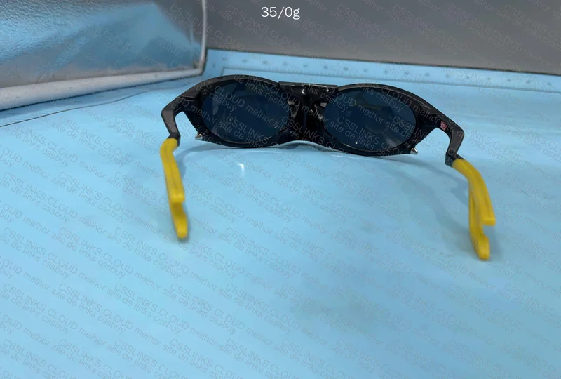 Oakley Plantaris X Podpah 3