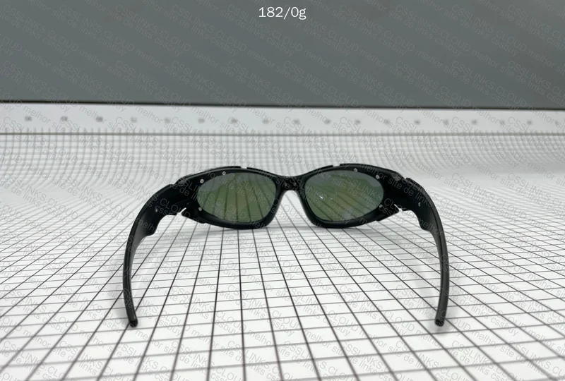 Oakley Plate 5