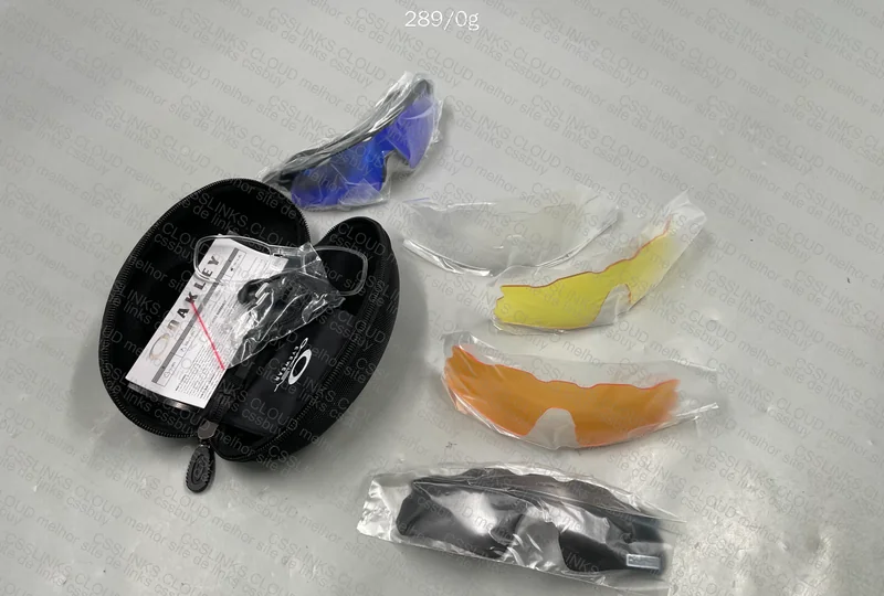 Oakley Radar 4