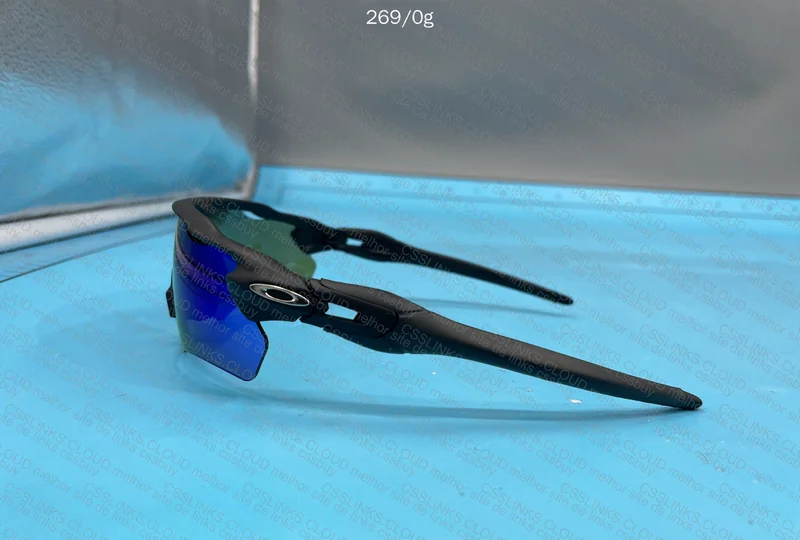 Oakley Radar 7