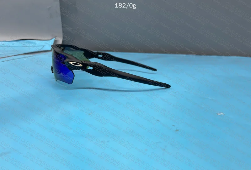 Oakley Radar 3