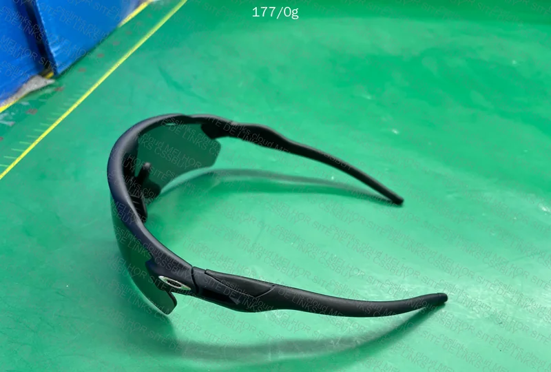 Oakley Radar EV 3