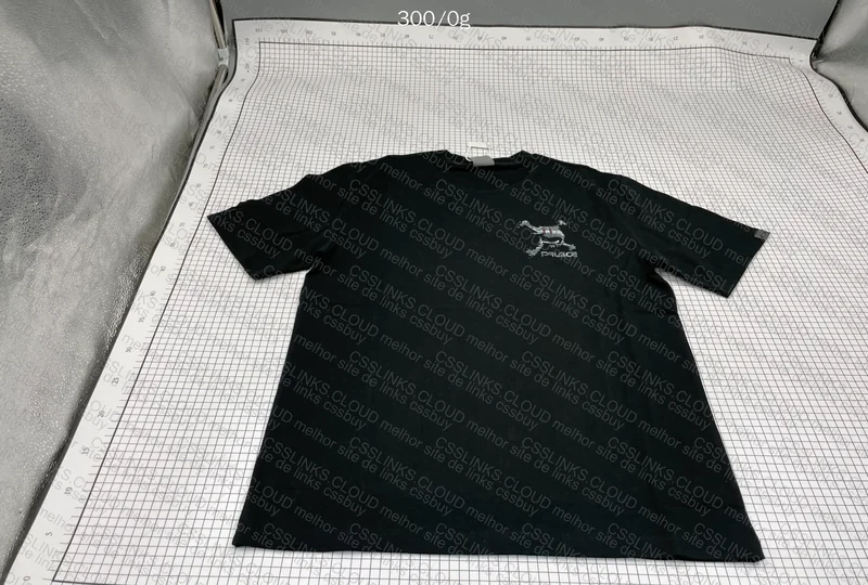 Oakley x Palace 2