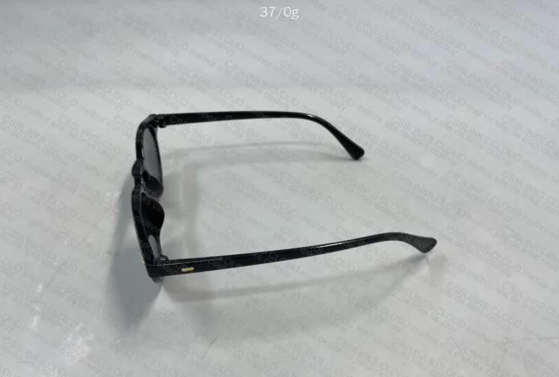 Glasses 3 Yuans 4