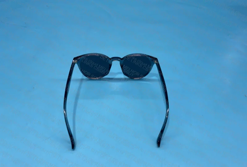 Affordable Glasses with UV400 3