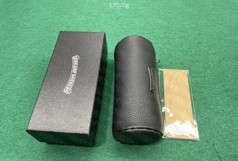 Glasses + Pouch 3