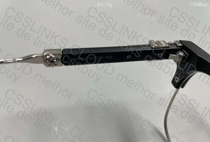 Óculos Chrome Hearts