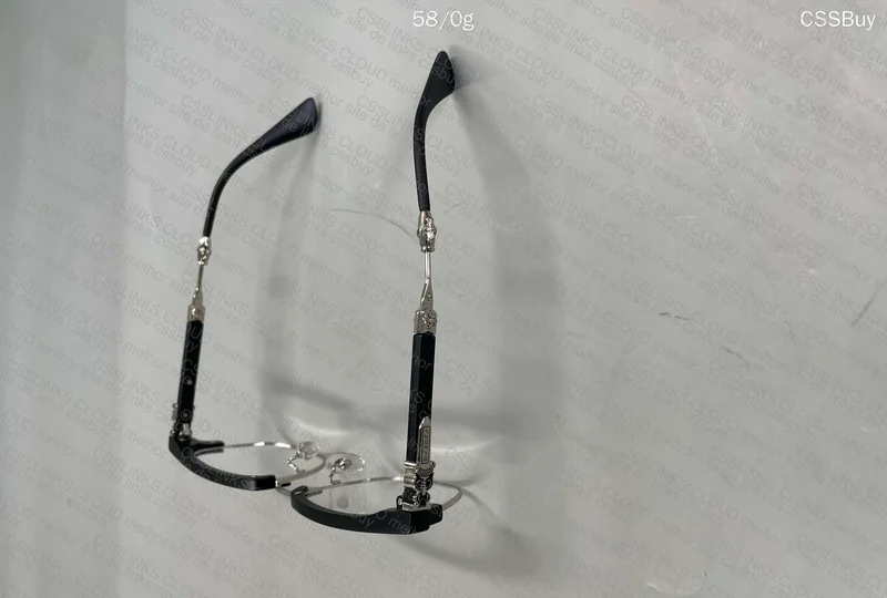 Óculos Chrome Hearts 2