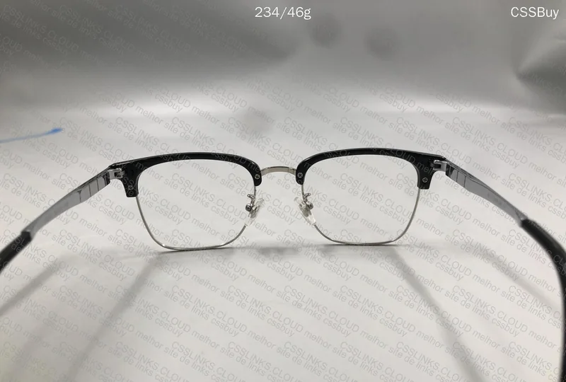 Óculos Chrome Hearts