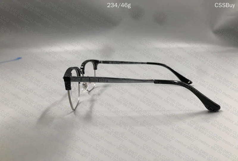 Óculos Chrome Hearts 4