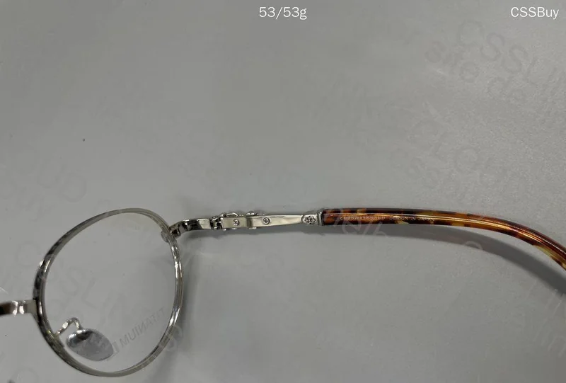 Óculos Chrome Hearts 4