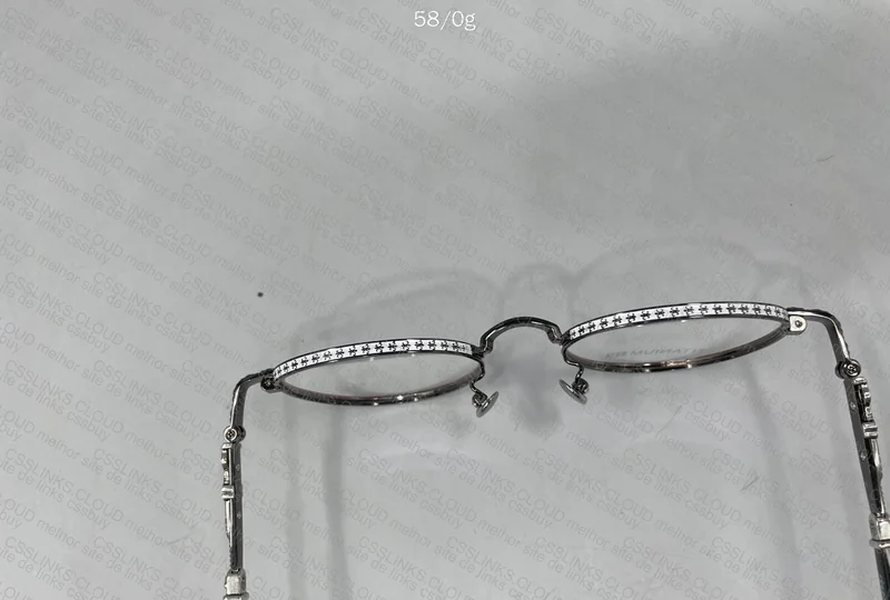 Óculos Chrome Hearts 2
