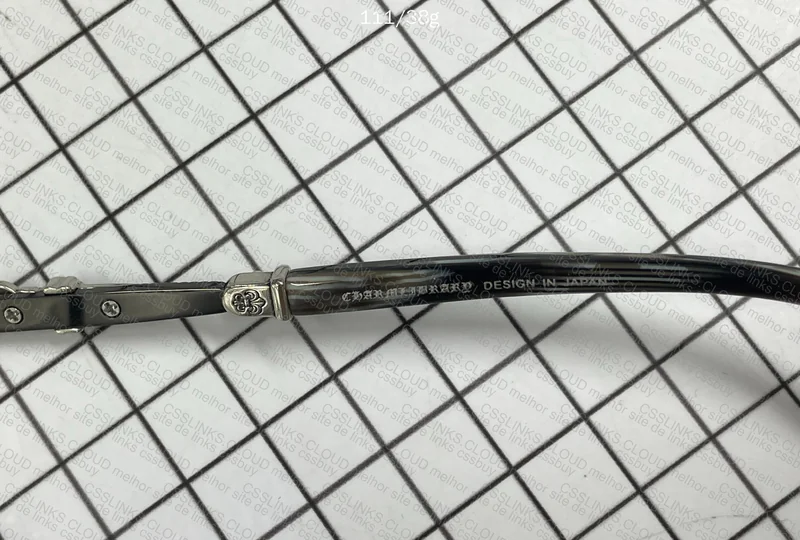 Óculos Chrome Hearts 7