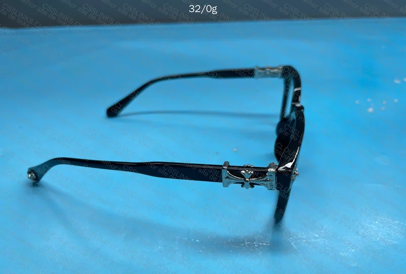 Óculos Chrome Hearts 3