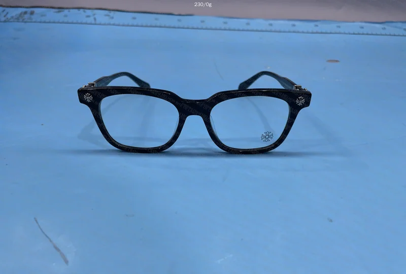 Óculos Chrome Hearts 2