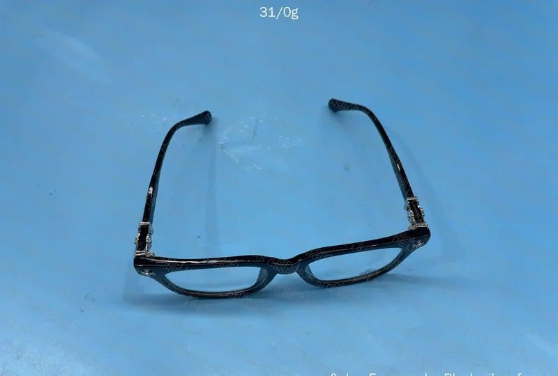 Óculos Chrome Hearts 3