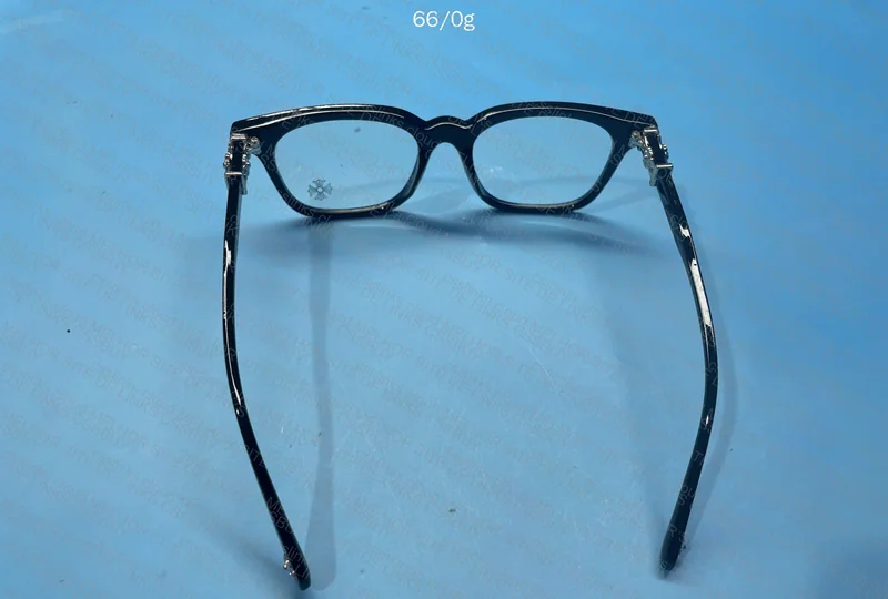 Óculos Chrome Hearts 3