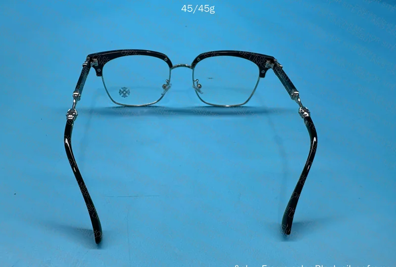 Óculos Chrome Hearts