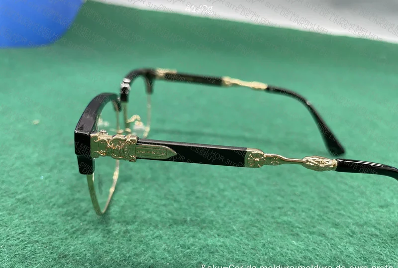 Óculos Chrome Hearts 2