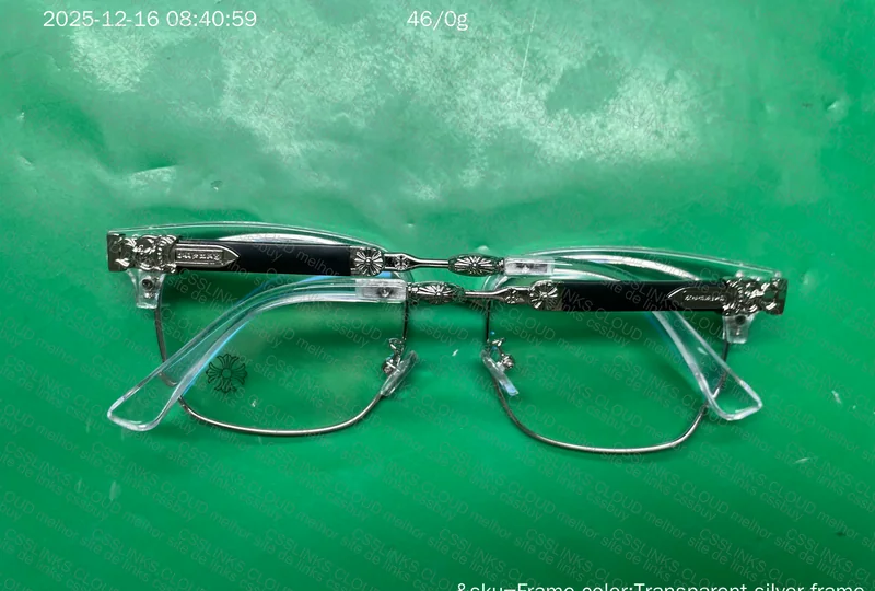 Óculos Chrome Hearts 3