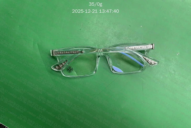 Óculos Chrome Hearts 3