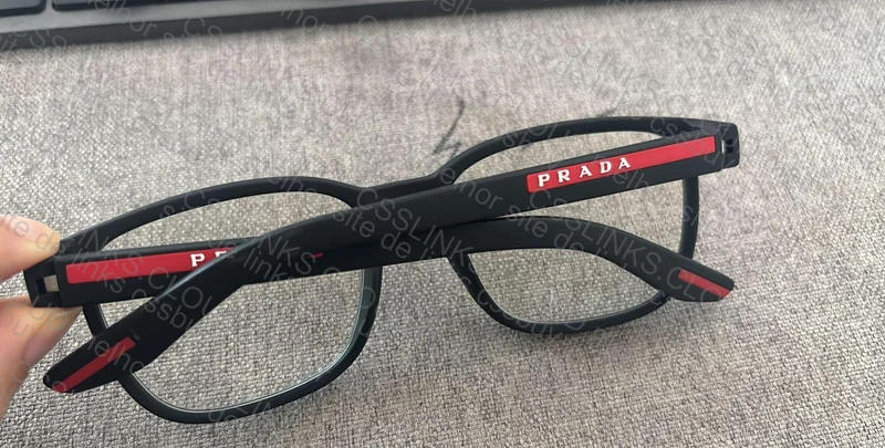 Óculos com lente de grau Prada