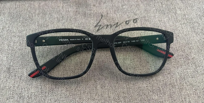 Óculos com lente de grau Prada 3