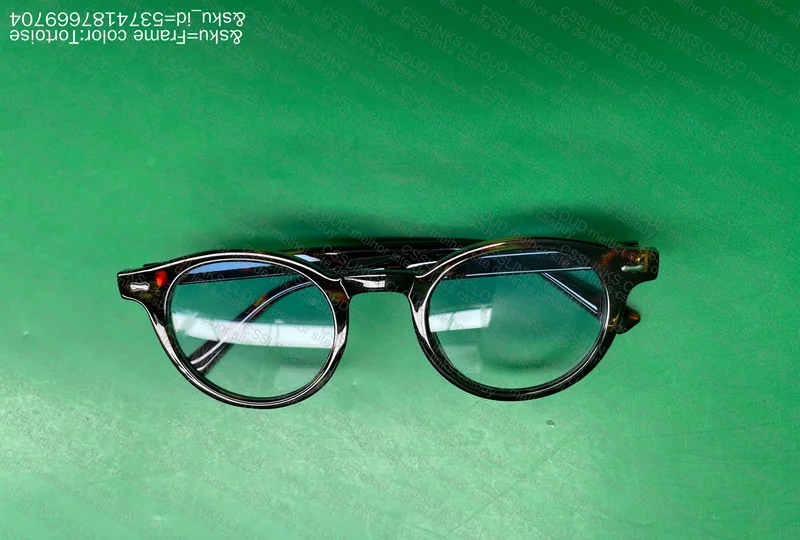 6 Yuan Glasses 2