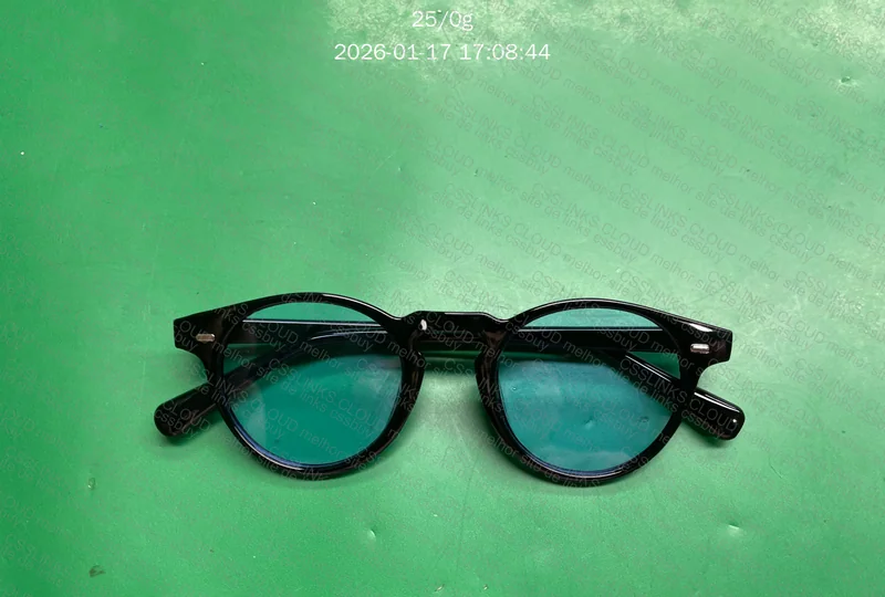 Oculos de 6Y 2